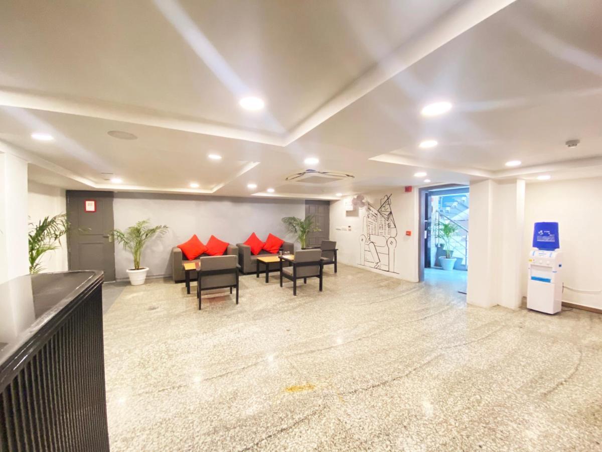 Hotel Golden Saffron By Qotel-Punjabi Bagh 뉴델리 외부 사진
