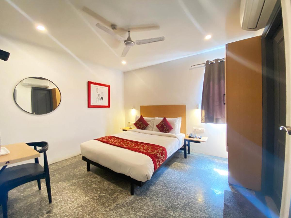 Hotel Golden Saffron By Qotel-Punjabi Bagh 뉴델리 외부 사진