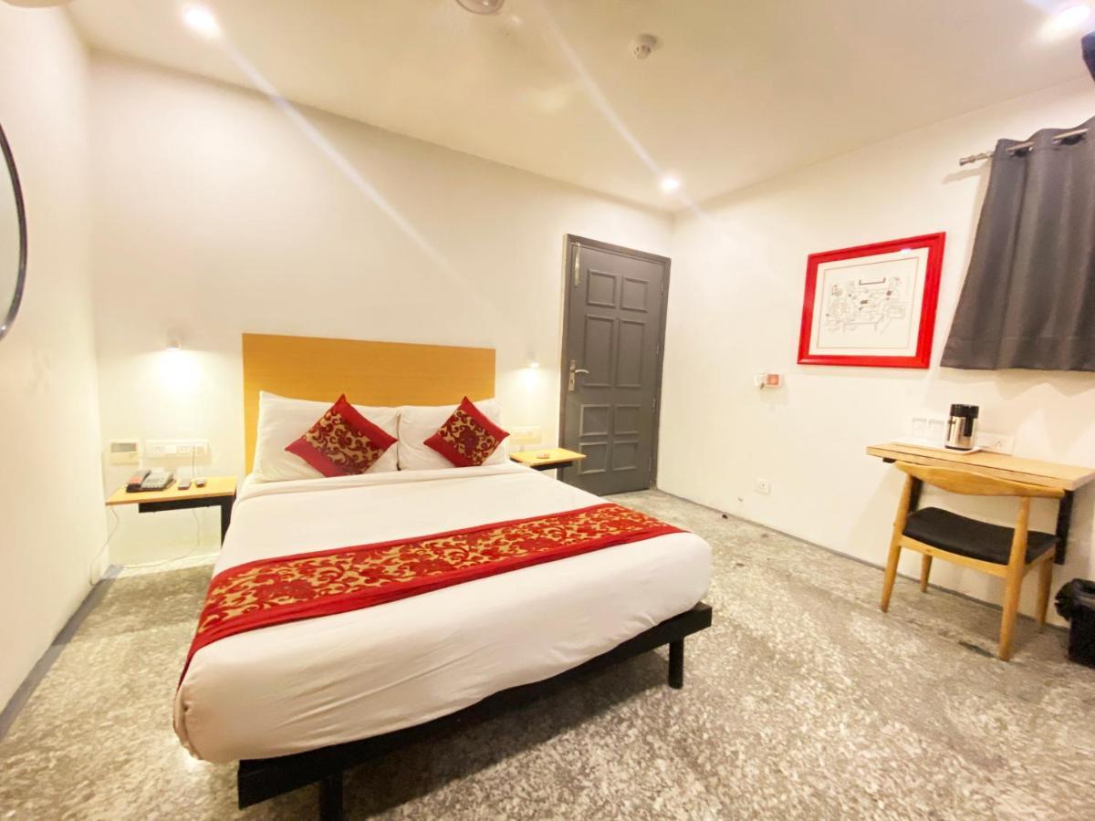 Hotel Golden Saffron By Qotel-Punjabi Bagh 뉴델리 외부 사진