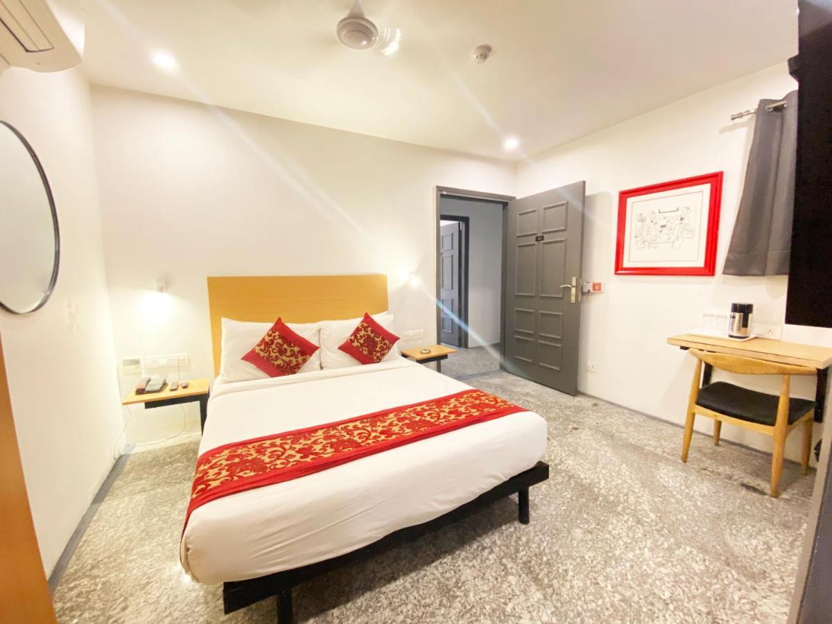Hotel Golden Saffron By Qotel-Punjabi Bagh 뉴델리 외부 사진
