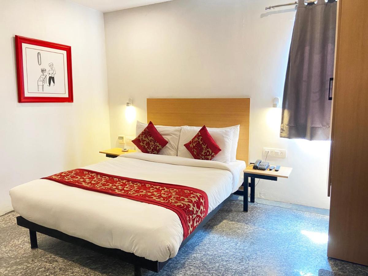 Hotel Golden Saffron By Qotel-Punjabi Bagh 뉴델리 외부 사진