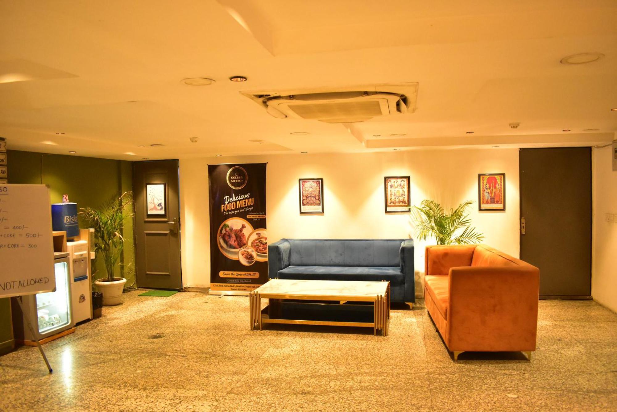 Hotel Golden Saffron By Qotel-Punjabi Bagh 뉴델리 외부 사진