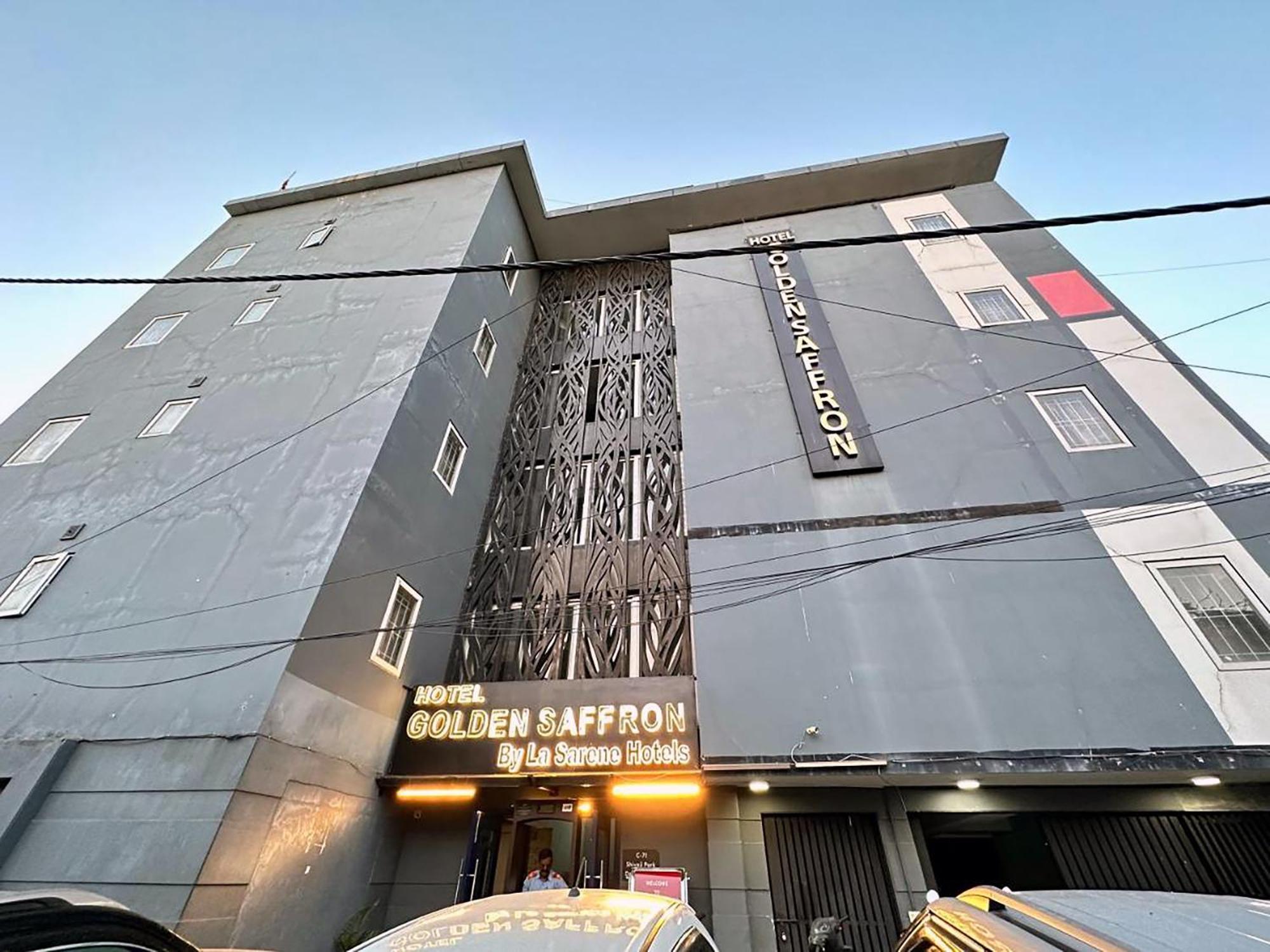 Hotel Golden Saffron By Qotel-Punjabi Bagh 뉴델리 외부 사진